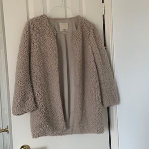 Aritzia Wilfred Sherpa jacket